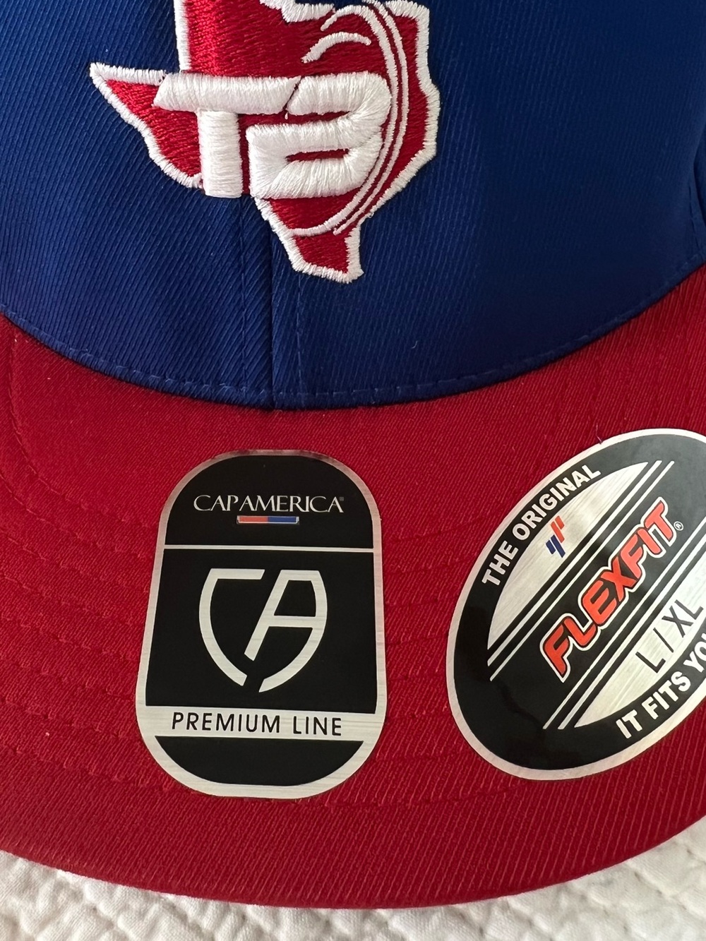 Cap America Flexfit Two-Tone Texas Logo Hat — Blue and Red